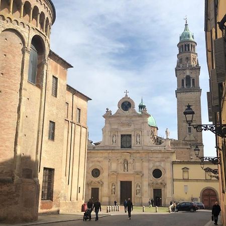Apartmán Luxury 3 Al Duomo Di Parma Exteriér fotografie